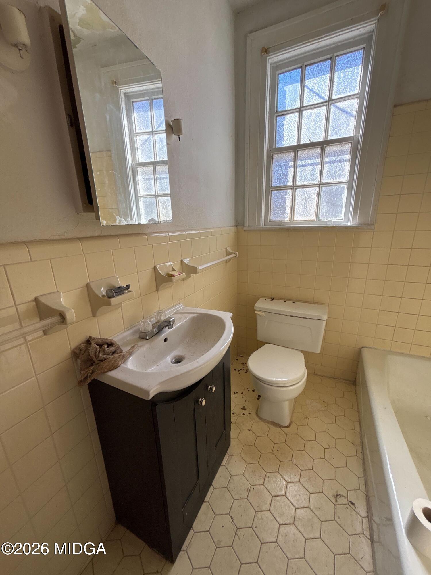 132 Desoto Place Macon, GA 31204 - Photo 12 of 19 IMG_7017