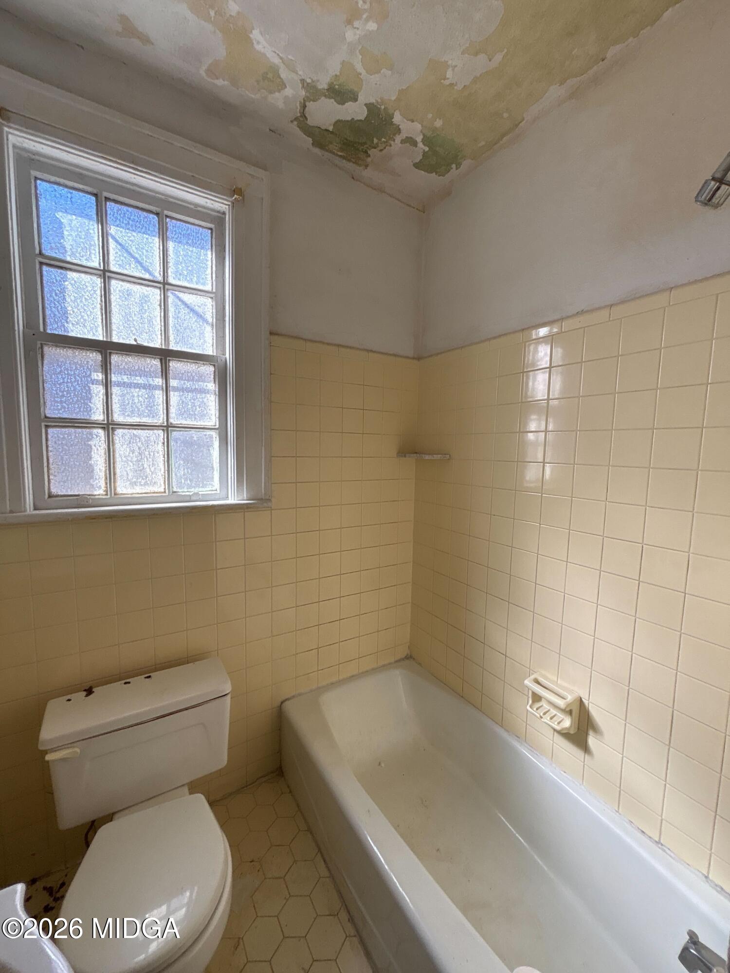 132 Desoto Place Macon, GA 31204 - Photo 13 of 19 IMG_7016