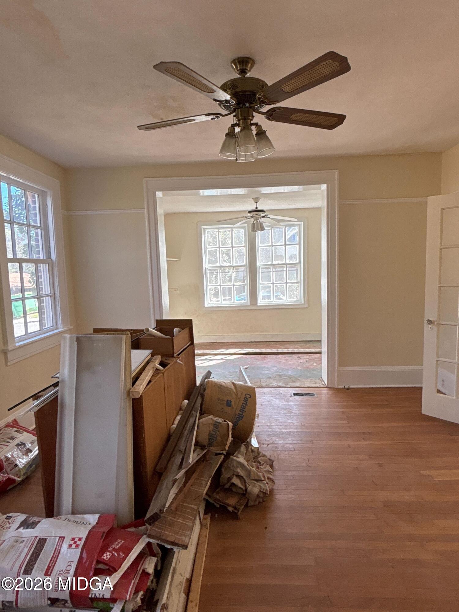 132 Desoto Place Macon, GA 31204 - Photo 5 of 19 IMG_7008