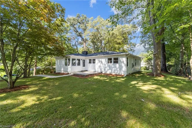 $374,950 | 105 Forestdale Drive, Jamestown, NC 27282