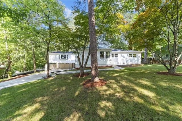 $374,950 | 105 Forestdale Drive, Jamestown, NC 27282