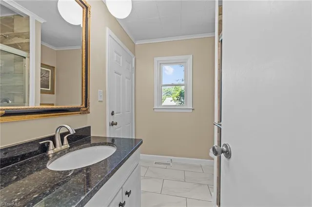 $374,950 | 105 Forestdale Drive, Jamestown, NC 27282