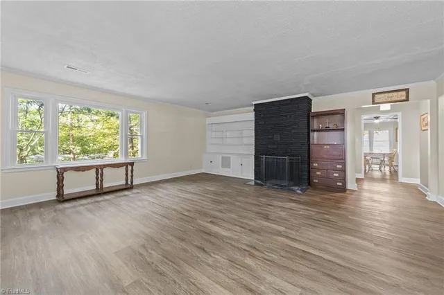 $374,950 | 105 Forestdale Drive, Jamestown, NC 27282