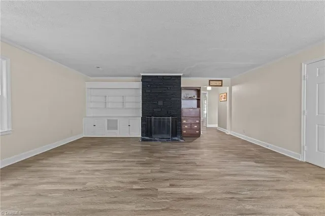 $374,950 | 105 Forestdale Drive, Jamestown, NC 27282