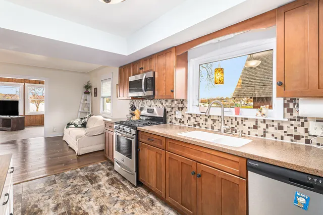 $425,000 | 7150 Greenes Drive, Jackson, MI 49201