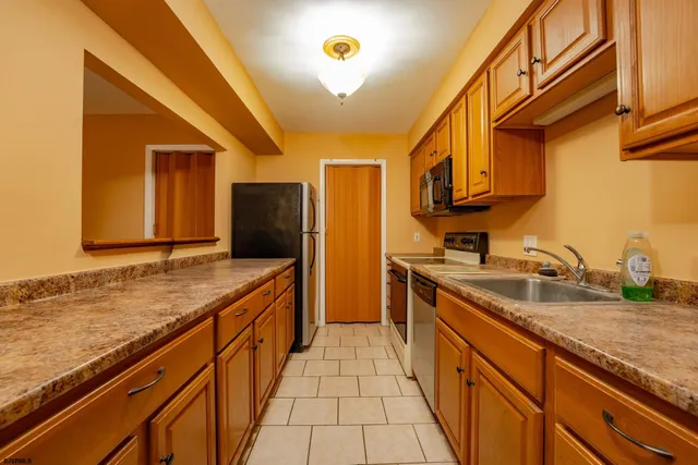 $1,800 | 254 Vail Court, Unit 1504, Mays Landing, NJ 08330