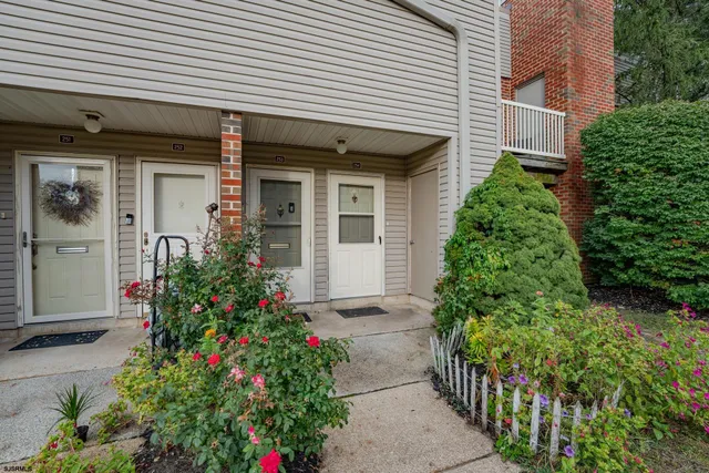 $1,800 | 254 Vail Court, Unit 1504, Mays Landing, NJ 08330