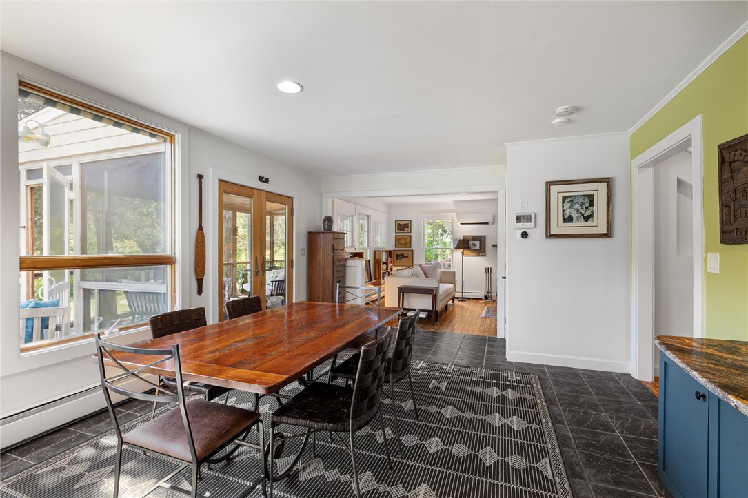 517 Lake Road Tiverton, RI 02878 - Photo 17 of 47