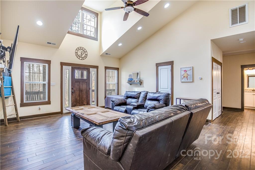 244 Loray Farm Road Dallas, NC 28034 - Photo 4 of 14 Gallery Image 4