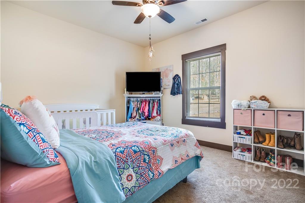 244 Loray Farm Road Dallas, NC 28034 - Photo 10 of 14 Gallery Image 10