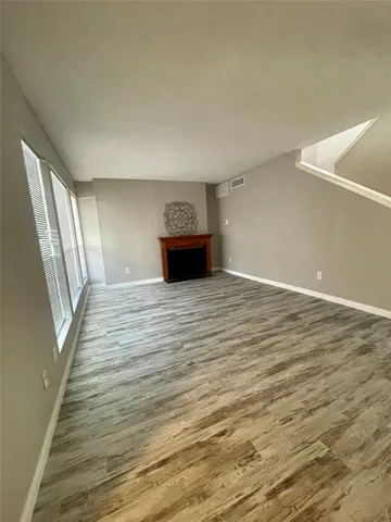 $130,000 | 781 Country Pl Drive, Unit 2052, Houston, TX 77079