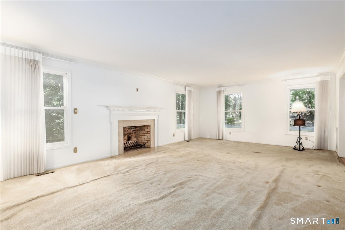 17 Herman Lane Easton, CT 06612 - Photo 7 of 40