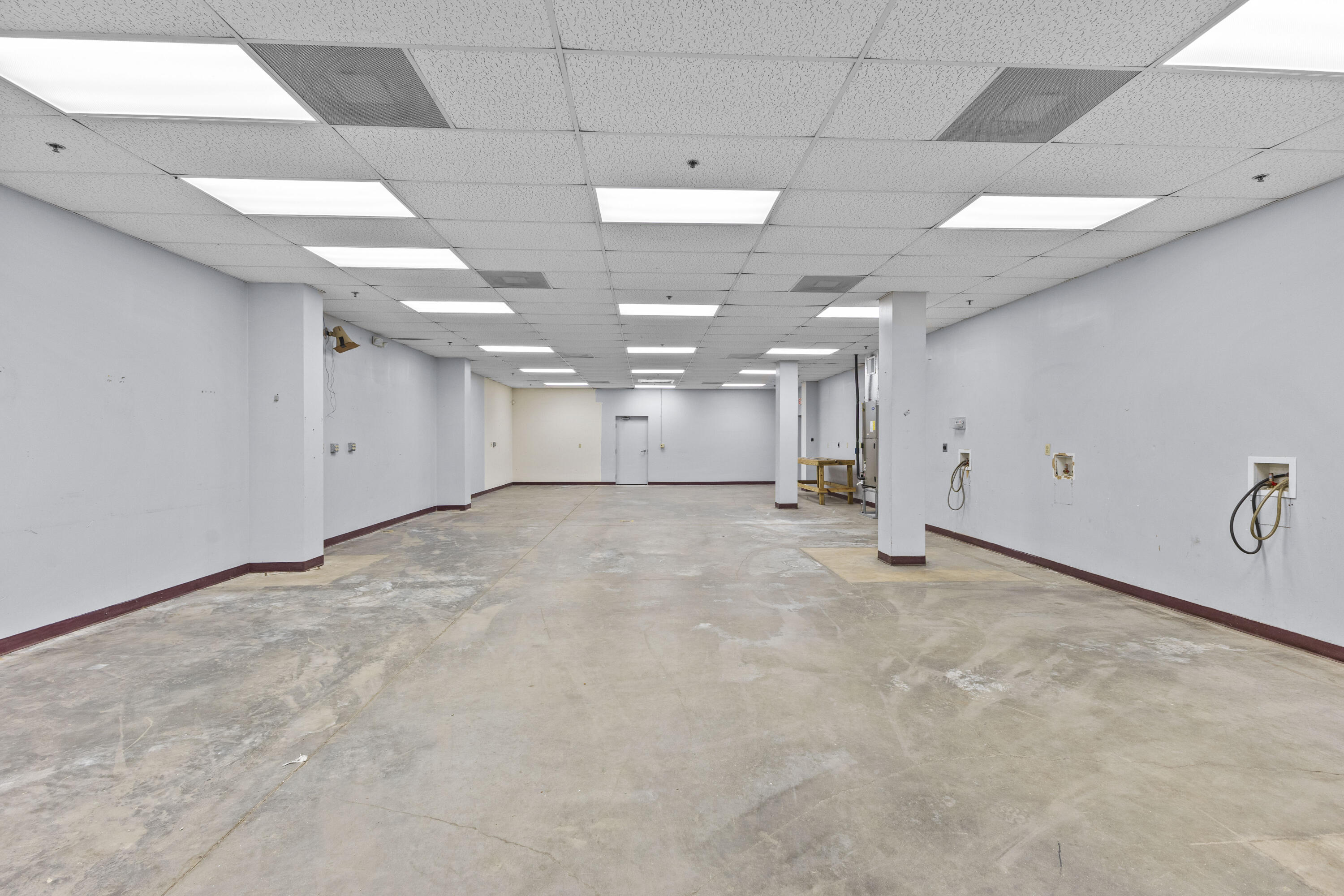 1500 High Ridge Road Boynton Beach, FL 33426 - Photo 22 of 35 an empty room with a empty space