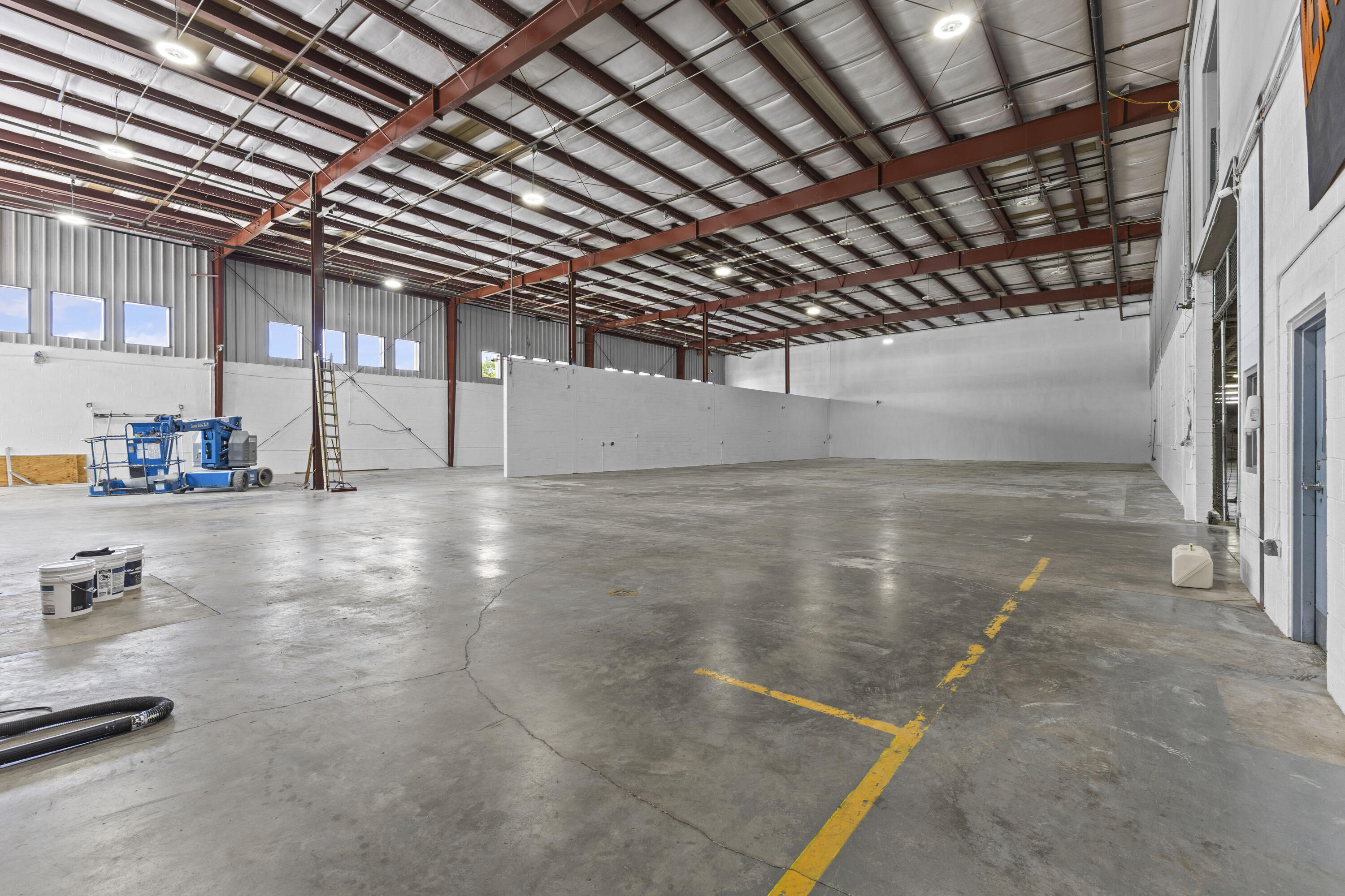 1500 High Ridge Road Boynton Beach, FL 33426 - Photo 30 of 35 a view of an empty room