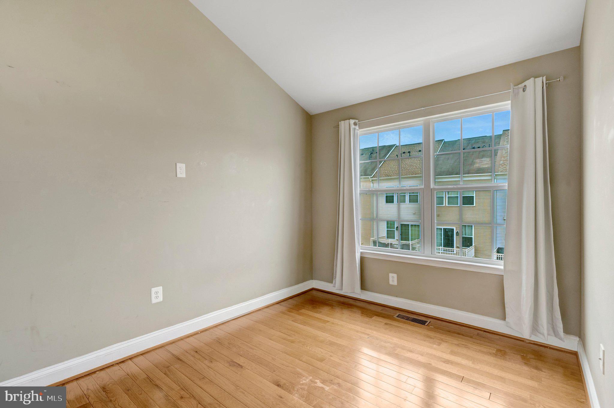 4302 Potomac Highlands Circle Triangle, VA 22172 - Photo 19 of 43