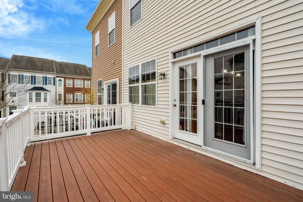 $458,099 | 4302 Potomac Highlands Circle, Triangle, VA 22172