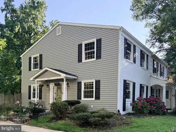 $399,900 | 5527 Green Dory Lane, Columbia, MD 21044