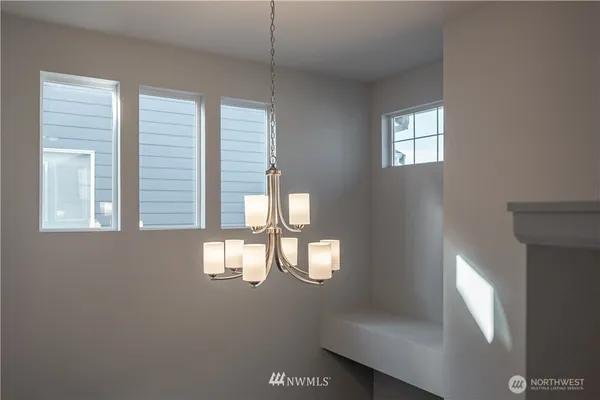 $599,995 | 2422 200th St Court East, Spanaway, WA 98387