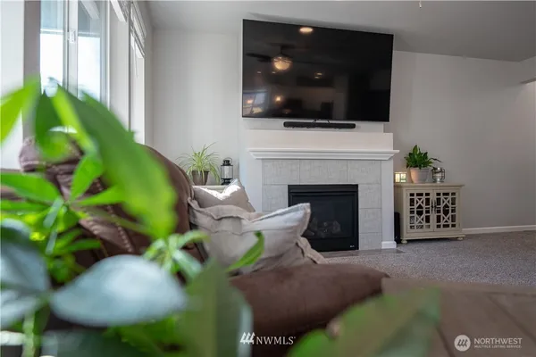 $599,995 | 2422 200th St Court East, Spanaway, WA 98387