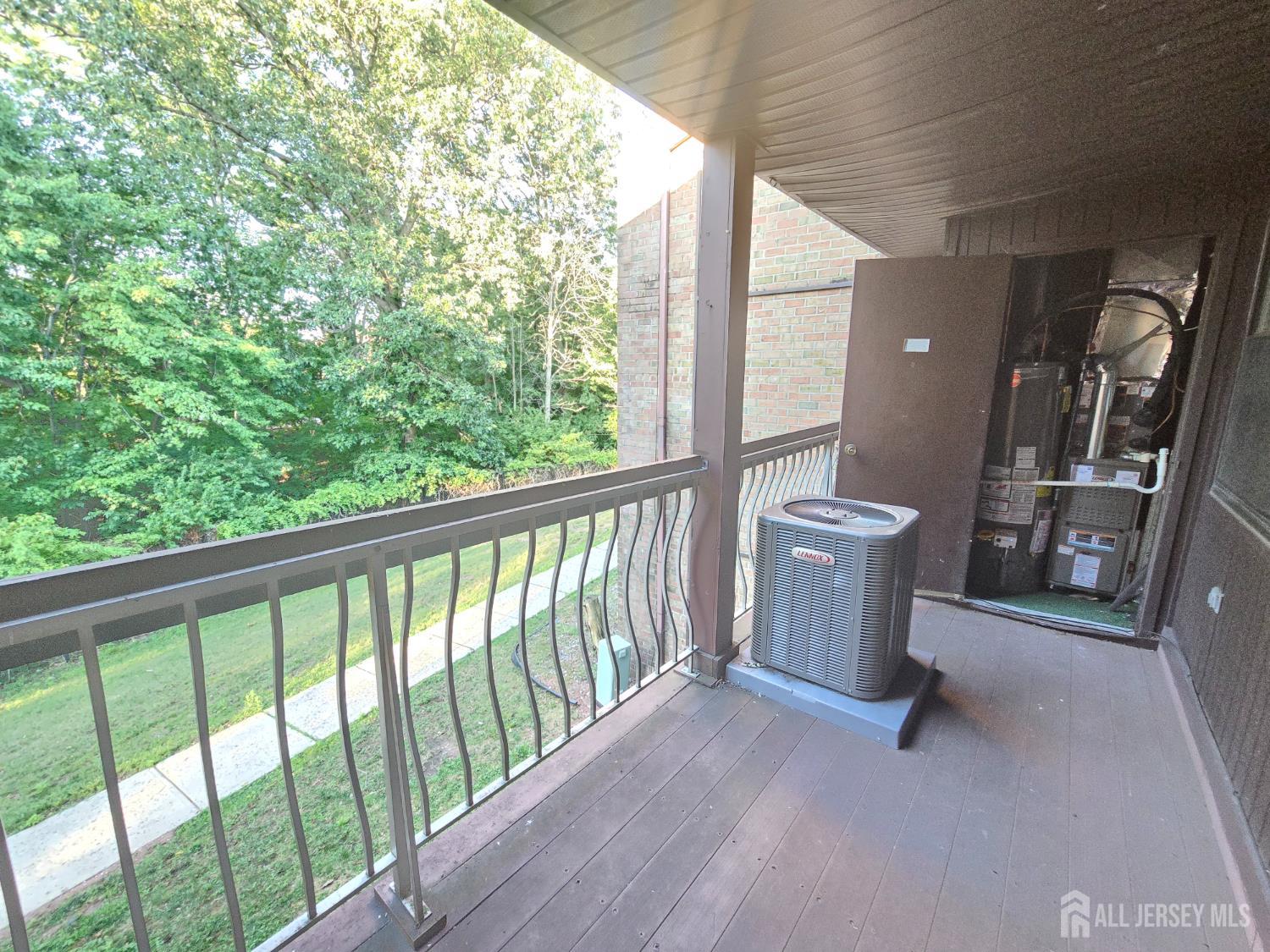 1904 Raspberry Court Edison, NJ 08817 - Photo 13 of 15