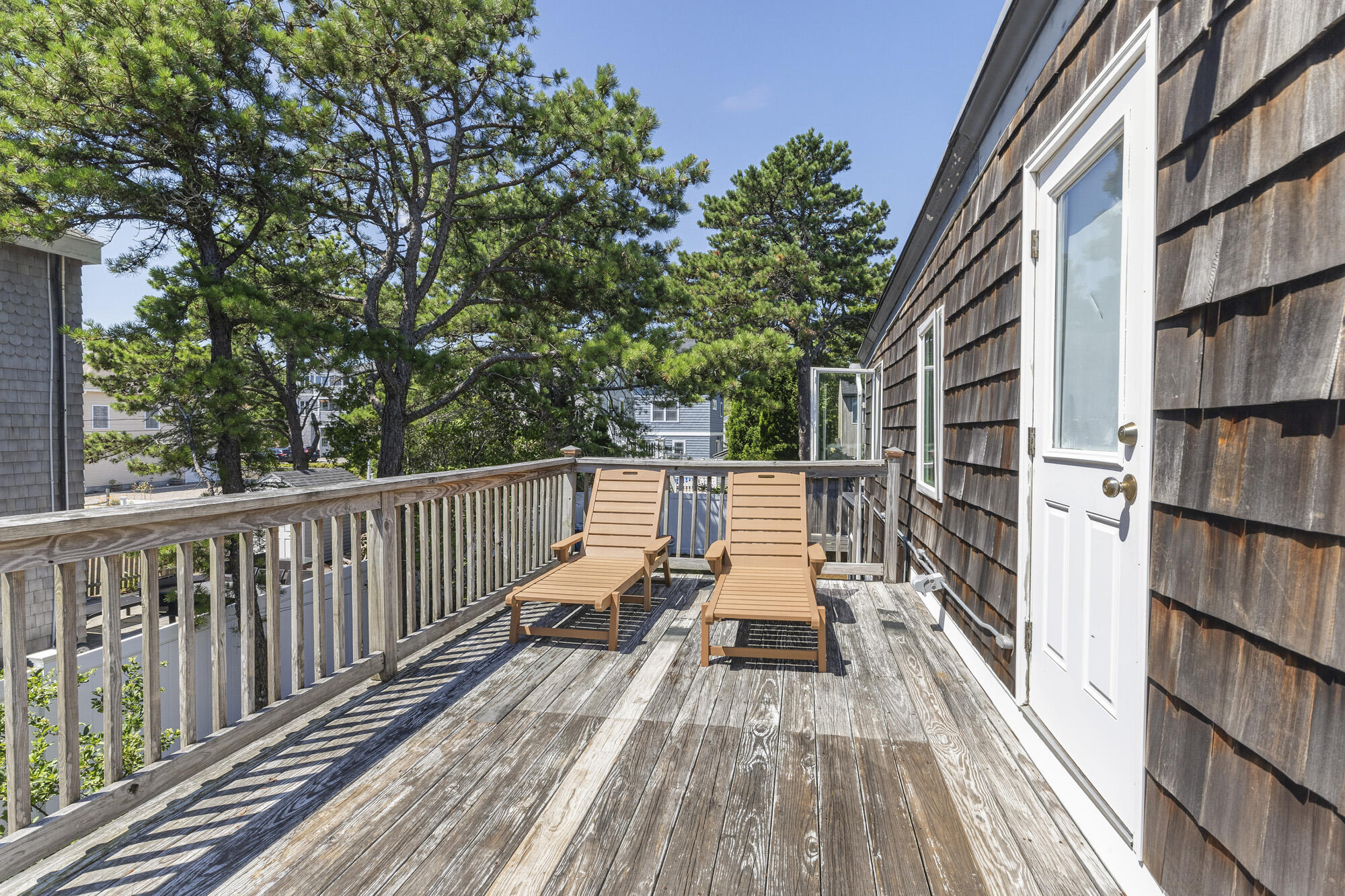 144 Surf Street Saco, ME 04072 - Photo 6 of 26 144 Surf St_W5_18