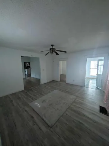 $69,900 | 716 East Lincoln Street, Iola, KS 66749