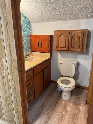 $69,900 | 716 East Lincoln Street, Iola, KS 66749