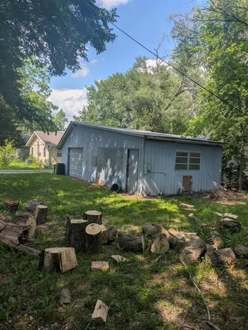 $69,900 | 716 East Lincoln Street, Iola, KS 66749