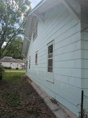 $69,900 | 716 East Lincoln Street, Iola, KS 66749