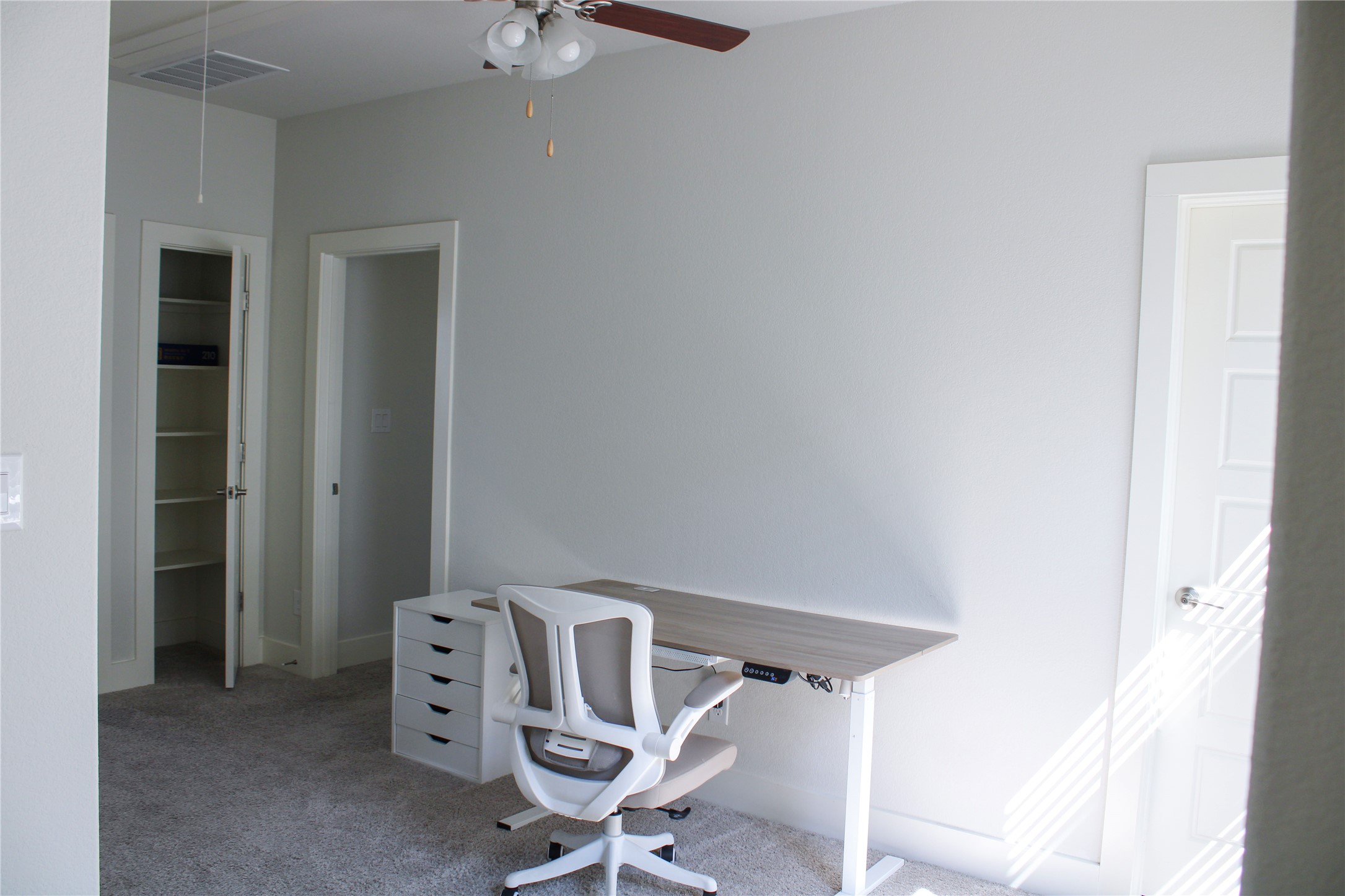 1007 Harwell Loop Kyle, TX 78640 - Photo 23 of 40 a view of a room with table and chairs