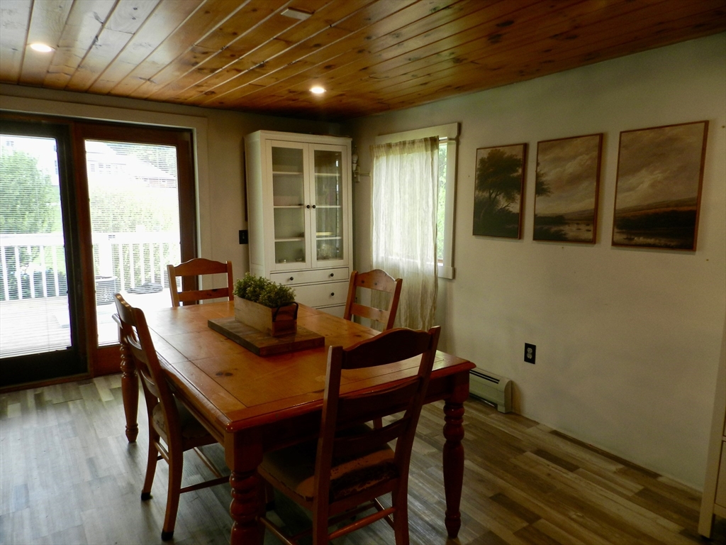 20 Moscow Road West Stockbridge, MA 01266 - Photo 6 of 22