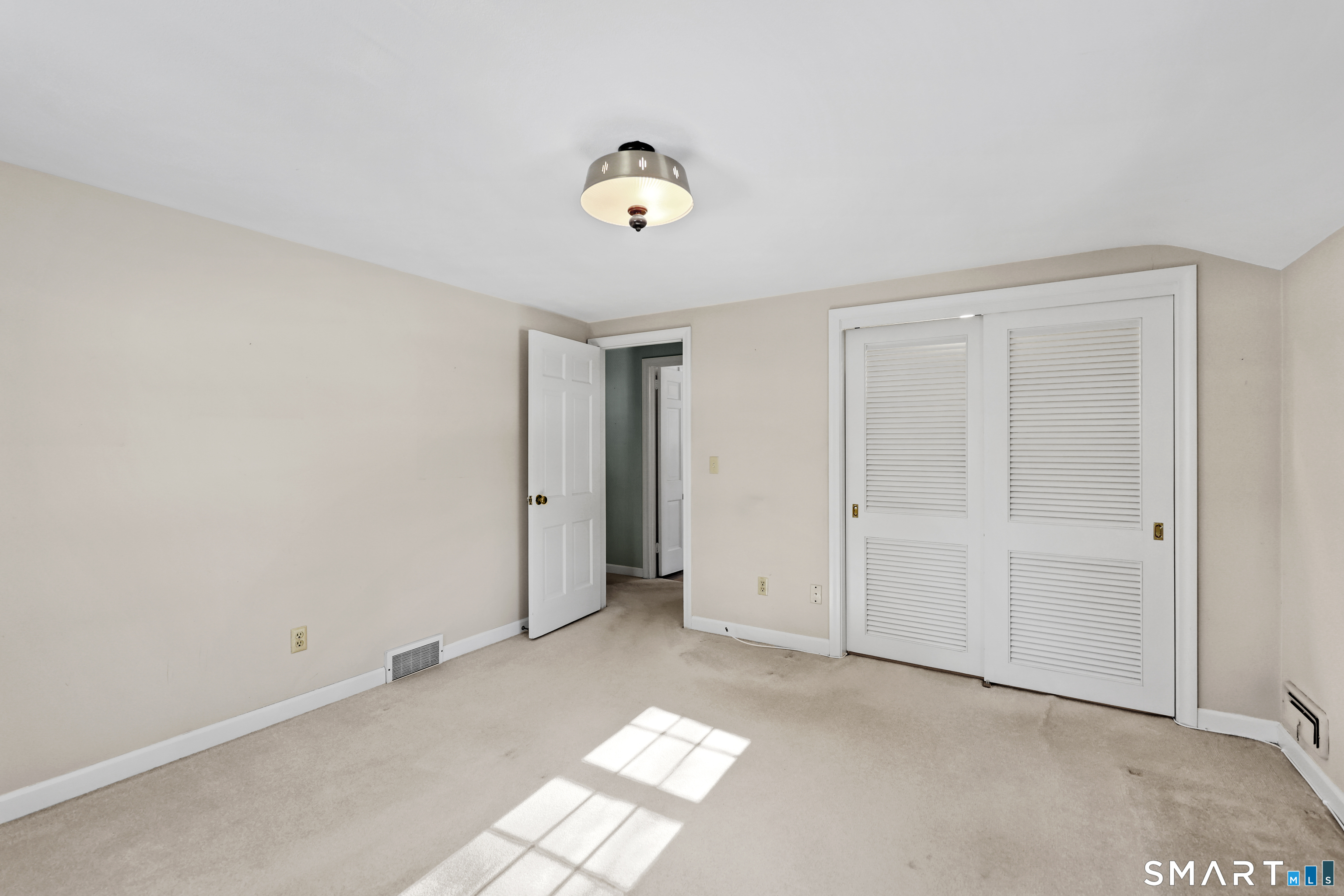 12 Timrod Road West Hartford, CT 06107 - Photo 32 of 40