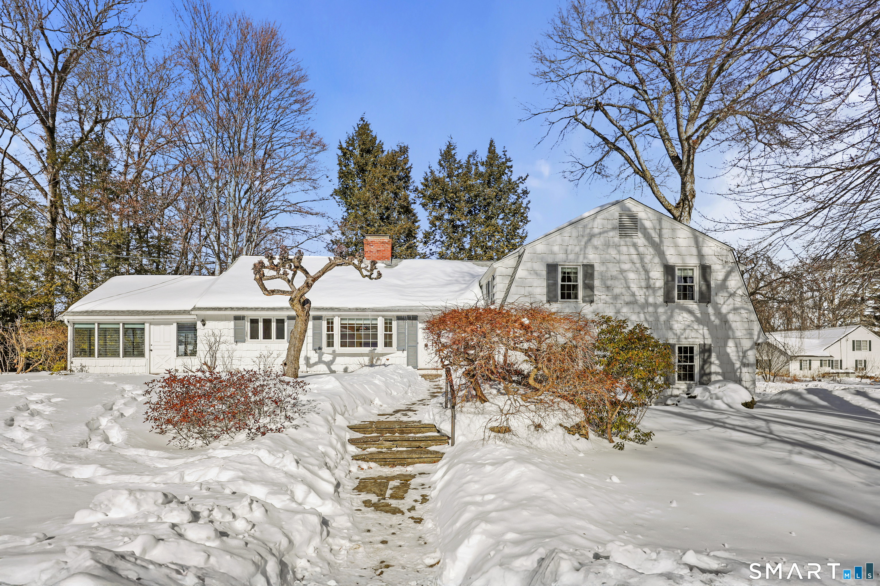 12 Timrod Road West Hartford, CT 06107 - Photo 4 of 40