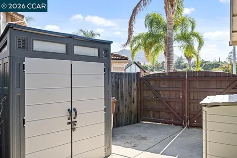 $1,149,000 | 11 Mt Lee Place, Clayton, CA 94517