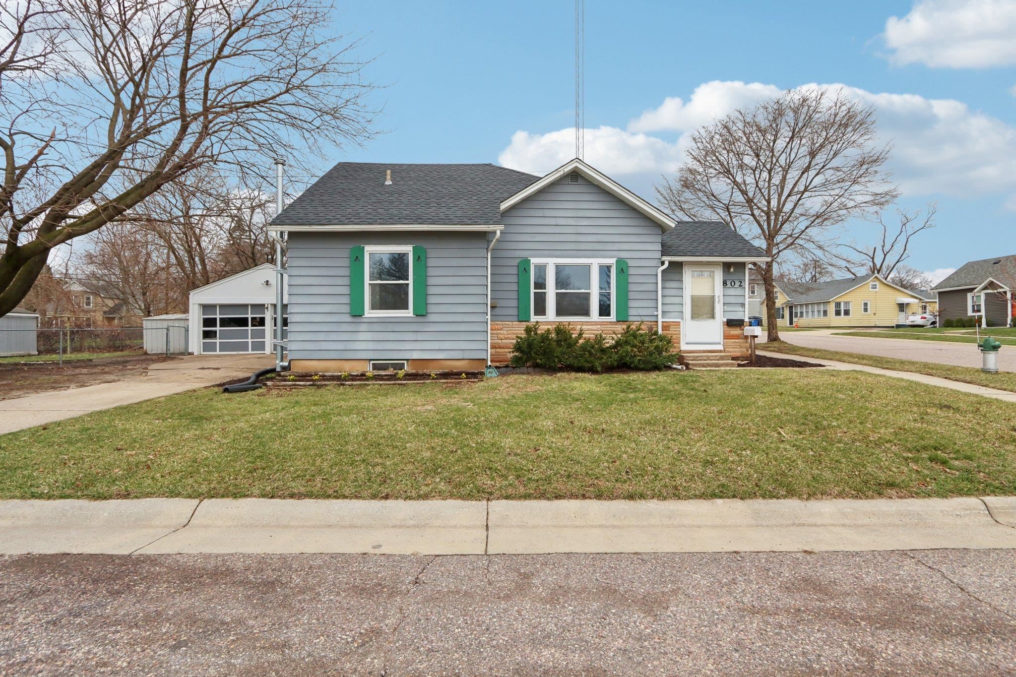 802 West Franklin Street Portage, WI 53901 - Photo 1 of 1