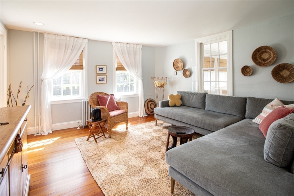 41 Drift Road Westport, MA 02790 - Photo 20 of 38