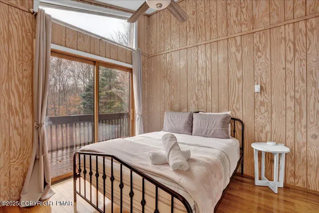 $558,000 | 169 Cardinal, Gouldsboro, PA 18424