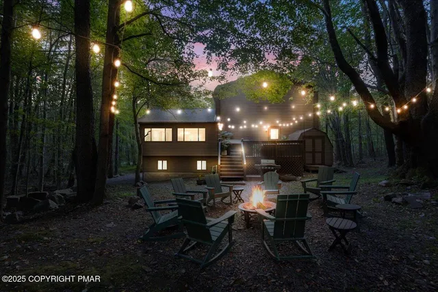 $558,000 | 169 Cardinal, Gouldsboro, PA 18424