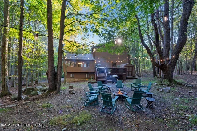 $558,000 | 169 Cardinal, Gouldsboro, PA 18424