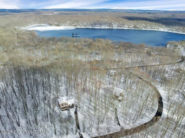 $558,000 | 169 Cardinal, Gouldsboro, PA 18424