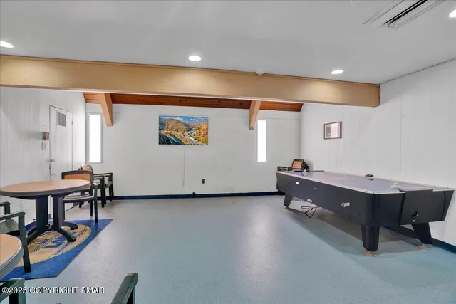 $558,000 | 169 Cardinal, Gouldsboro, PA 18424