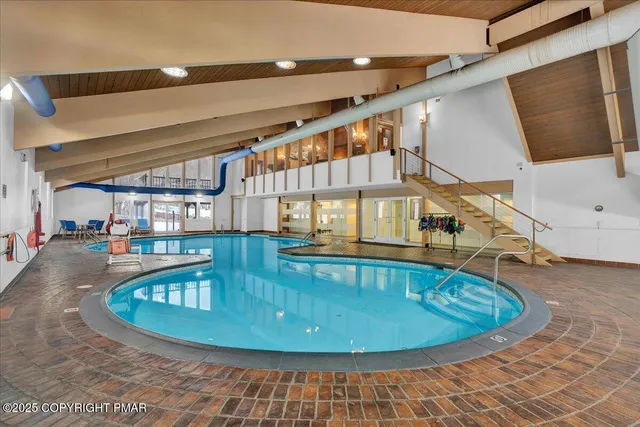 $558,000 | 169 Cardinal, Gouldsboro, PA 18424