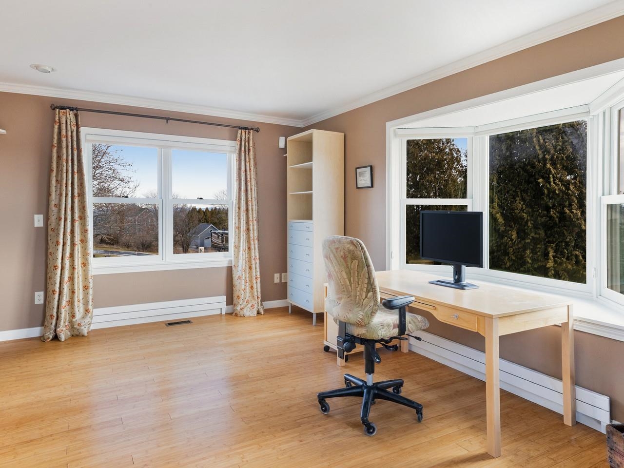 139 Southridge Road Shelburne, VT 05482 - Photo 14 of 49