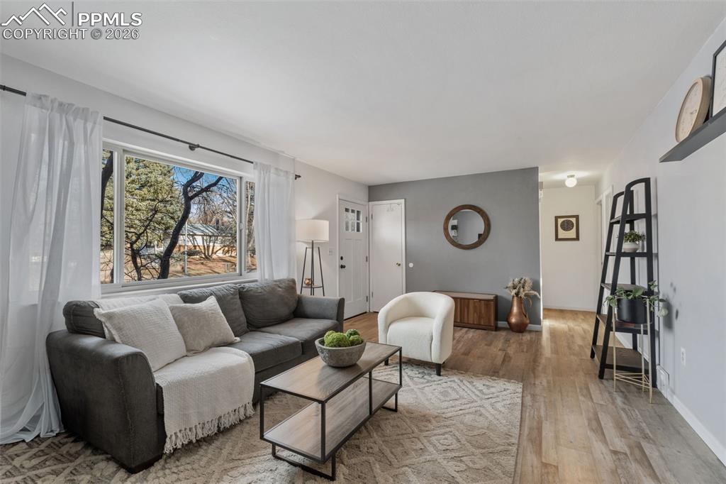 4665 South Splendid Circle Colorado Springs, CO 80917 - Photo 4 of 33