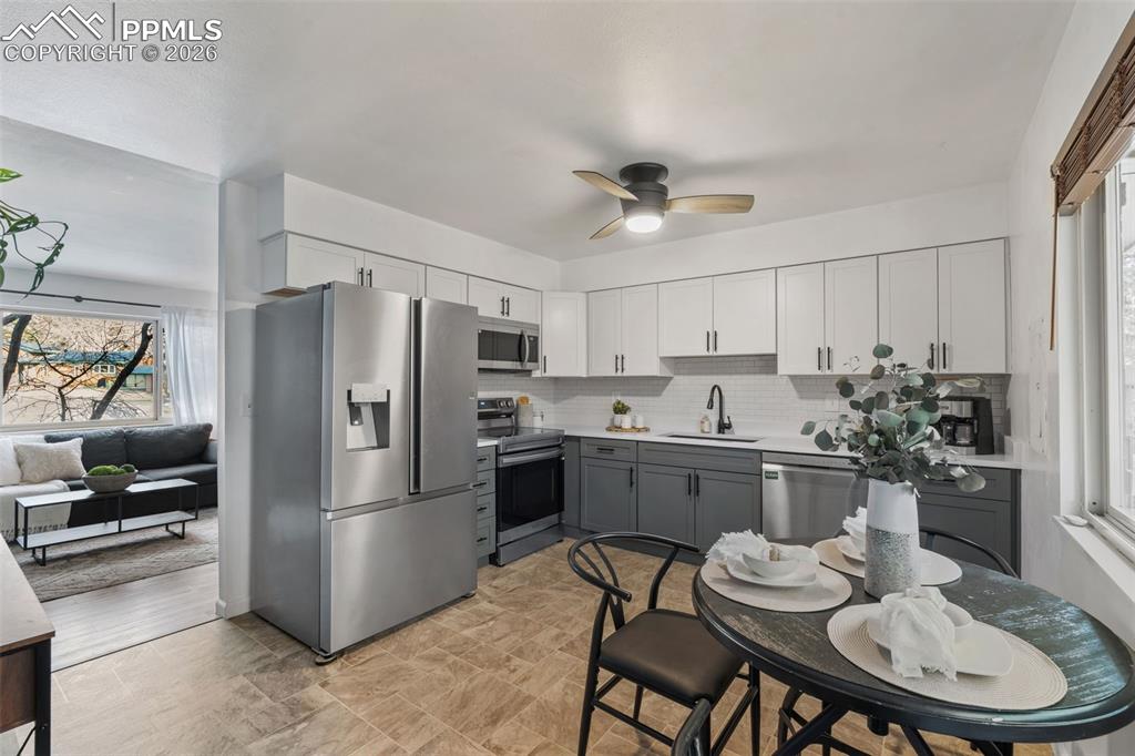 4665 South Splendid Circle Colorado Springs, CO 80917 - Photo 9 of 33