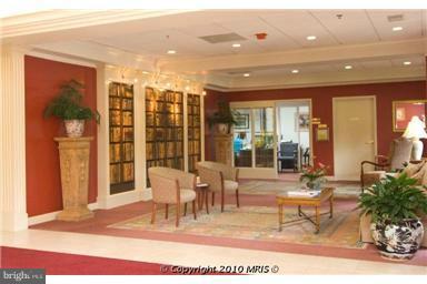 19385 Cypress Ridge Terrace, Unit 1014 Leesburg, VA 20176 - Photo 14 of 30 Interior (General)