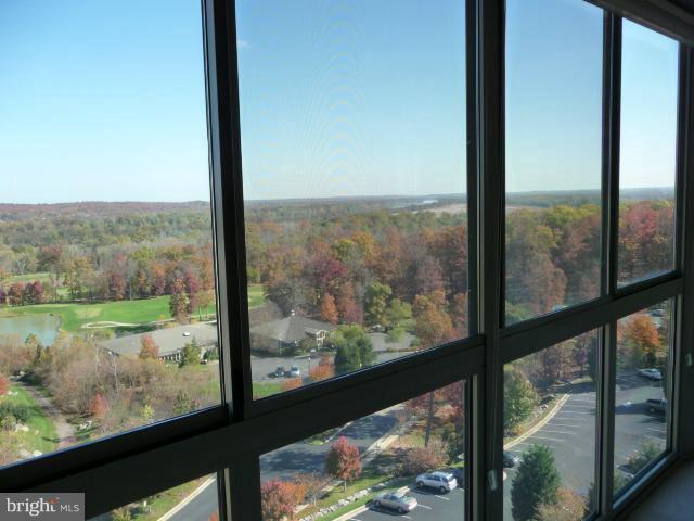 19385 Cypress Ridge Terrace, Unit 1014 Leesburg, VA 20176 - Photo 17 of 30 View