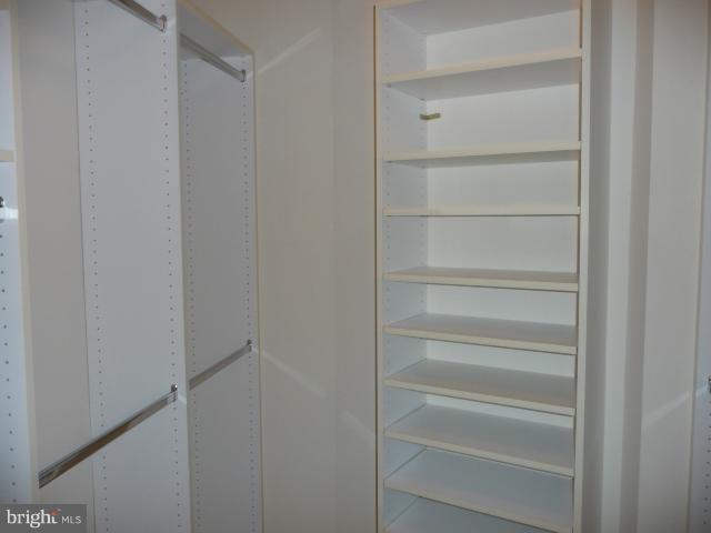 19385 Cypress Ridge Terrace, Unit 1014 Leesburg, VA 20176 - Photo 22 of 30 Interior (General)
