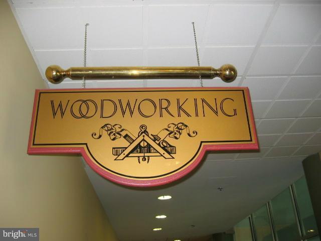 19385 Cypress Ridge Terrace, Unit 1014 Leesburg, VA 20176 - Photo 10 of 30 Woodworking