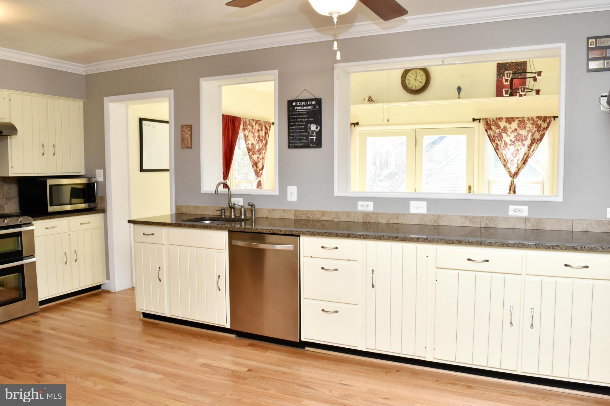 6201 Old Washington Road Elkridge, MD 21075 - Photo 12 of 30 Kitchen